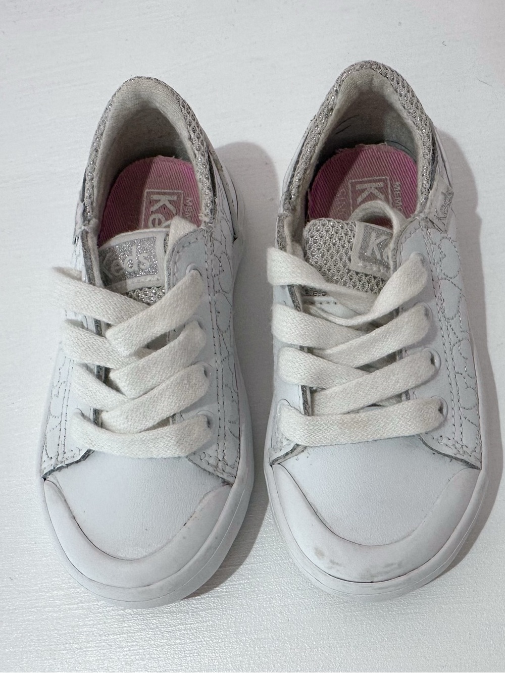 Keds Kids White Lace-Up Sneakers size 6